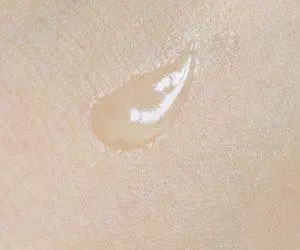 ElishaCoy Peach Water Aura Primer