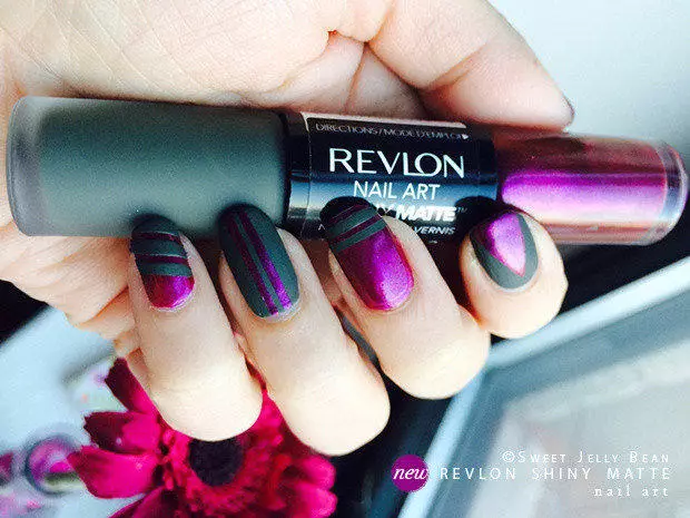 Revlon Shiny Matte in Khaki Satin