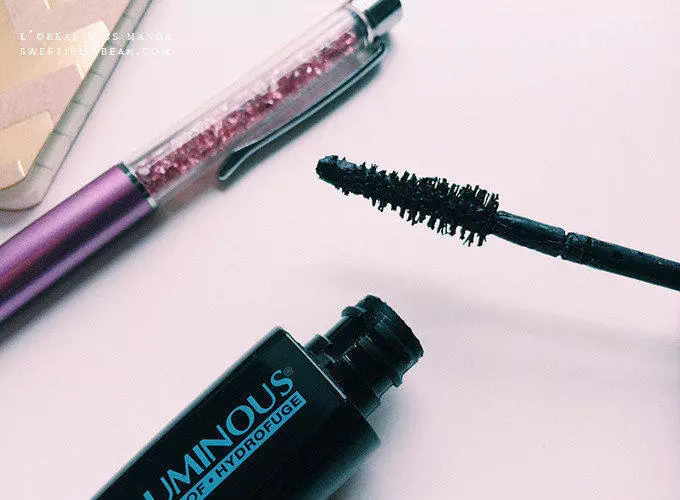 L'Oreal Voluminous Miss Manga Mascara