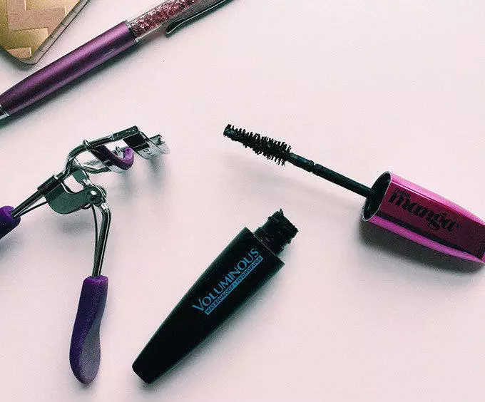 L'Oreal Voluminous Miss Manga Mascara - Size comparizon