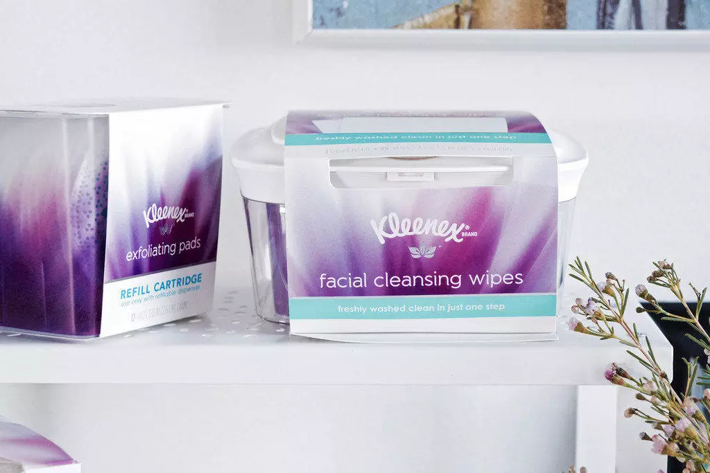 Kleenex Facial Cleansing